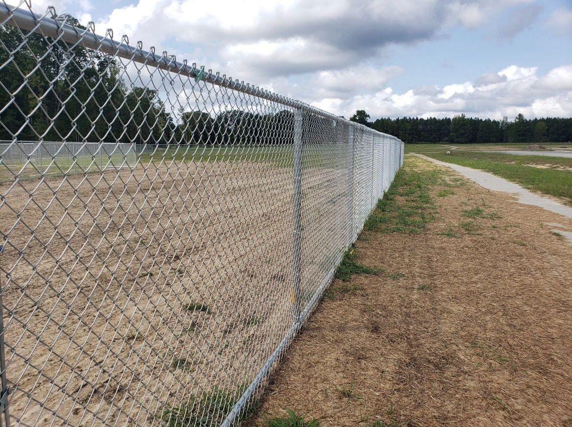 Commercial & Residential Chain Link Fence